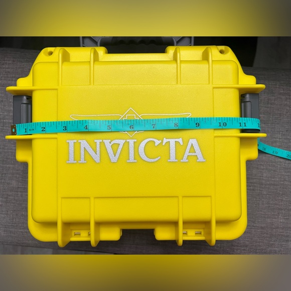 New Invicta 3 Slot watch case waterproof Black Foam Interior Removable Cushions - Picture 8 of 12